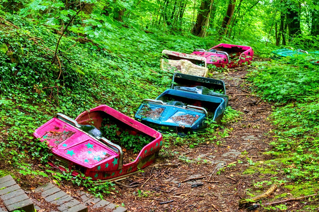 HDR Auto Skulpturen Park museum Neandertal oldtimer urbex decay abandoned derelict abandonne Michael Fröhlich froehlich Duitsland deutschland kunst art